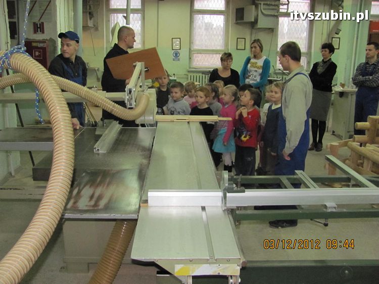 Wycieczka ?Biedronek? do stolarni