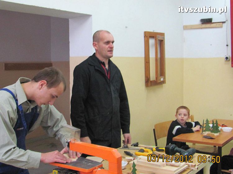 Wycieczka ?Biedronek? do stolarni