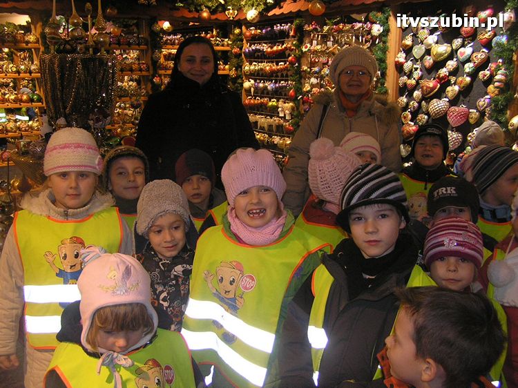 Wycieczka do fabryki bombek