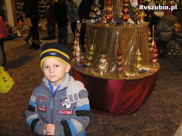 Wycieczka do fabryki bombek