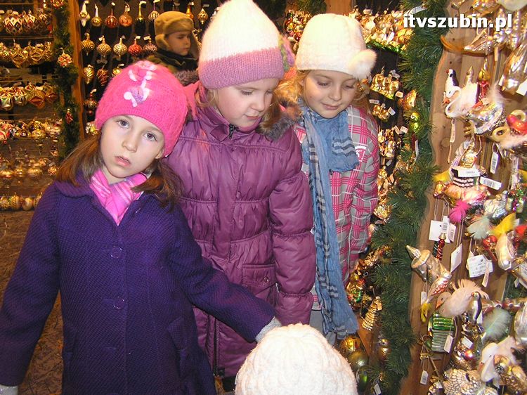 Wycieczka do fabryki bombek