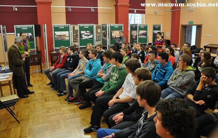 Spotkanie z więźniem obozu koncentracyjnego w Oświęcimiu Jacekiem Zieliniewiczem