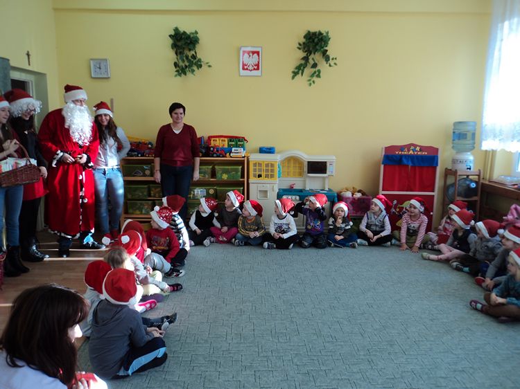 Mikołaje i Mikołajki w Samorządowym Przedszkolu nr 2 w Szubinie