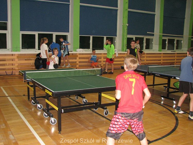 Mikołajkowy Turniej w Tenisie Stołowym w Rynarzewie