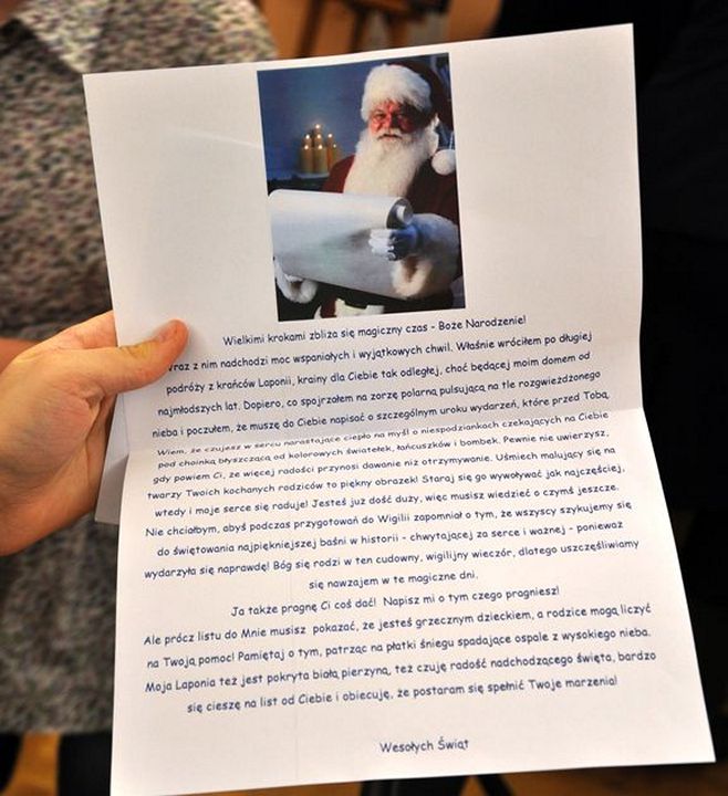 Mikołajkowe spotkanie koła filatelistycznego w muzeum