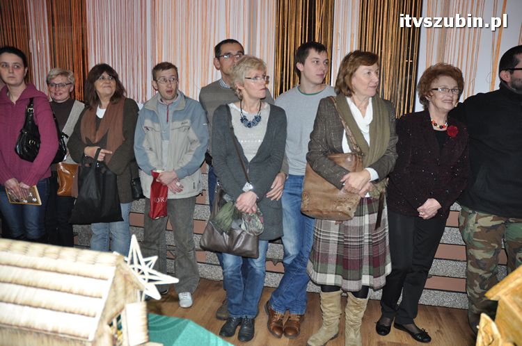 Wernisaż szopek bożonarodzeniowych Przemka Kozłowskiego