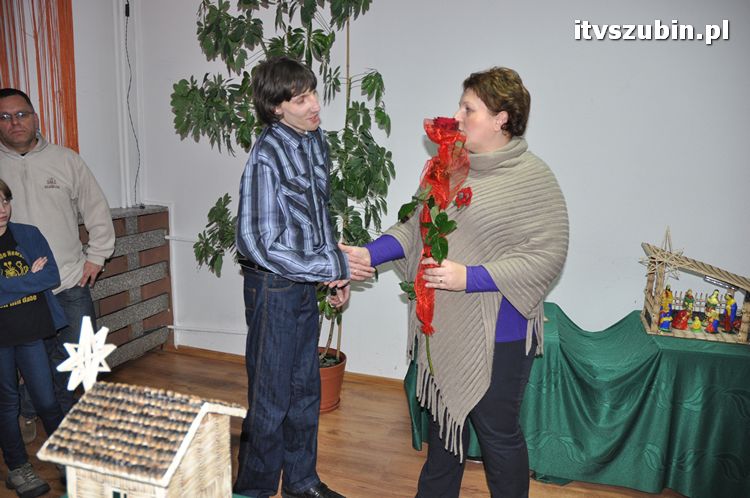 Wernisaż szopek bożonarodzeniowych Przemka Kozłowskiego