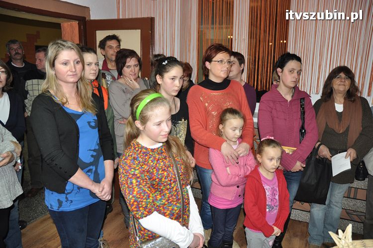 Wernisaż szopek bożonarodzeniowych Przemka Kozłowskiego