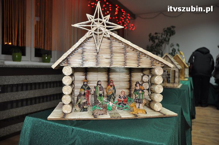 Wernisaż szopek bożonarodzeniowych Przemka Kozłowskiego