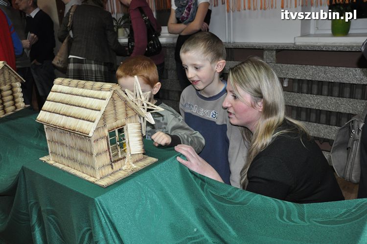 Wernisaż szopek bożonarodzeniowych Przemka Kozłowskiego