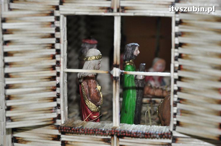 Wernisaż szopek bożonarodzeniowych Przemka Kozłowskiego