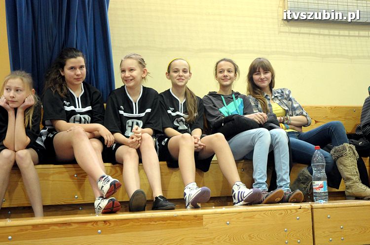 Mistrzostwa Gminy Szubin w Mini Piłce Siatkowej Dziewcząt
