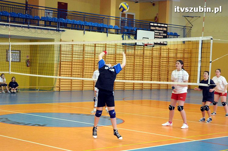 Mistrzostwa Gminy Szubin w Mini Piłce Siatkowej Dziewcząt