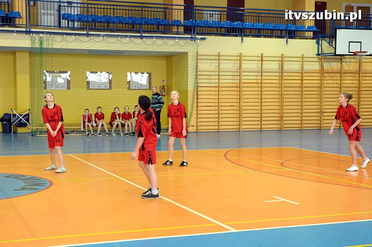 Mistrzostwa Gminy Szubin w Mini Piłce Siatkowej Dziewcząt