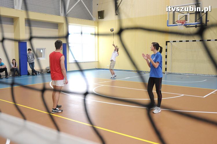  II Mikołajkowy Turniej Zjednoczonych Klubów Europejskich w Piłkę Siatkową