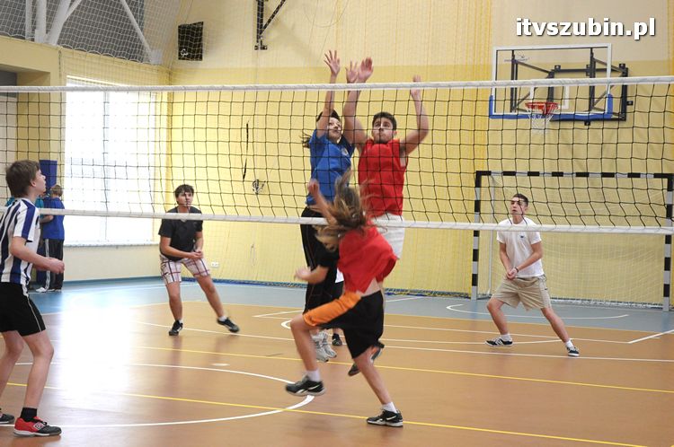  II Mikołajkowy Turniej Zjednoczonych Klubów Europejskich w Piłkę Siatkową