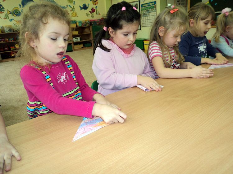 Tygryski zgłębiają trudną sztukę origami