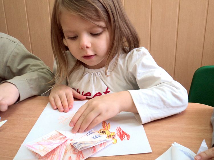 Tygryski zgłębiają trudną sztukę origami