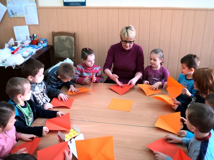 Tygryski zgłębiają trudną sztukę origami