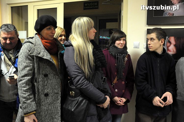 Wernisaż ?Oblicza twarzy? w galerii Flesz