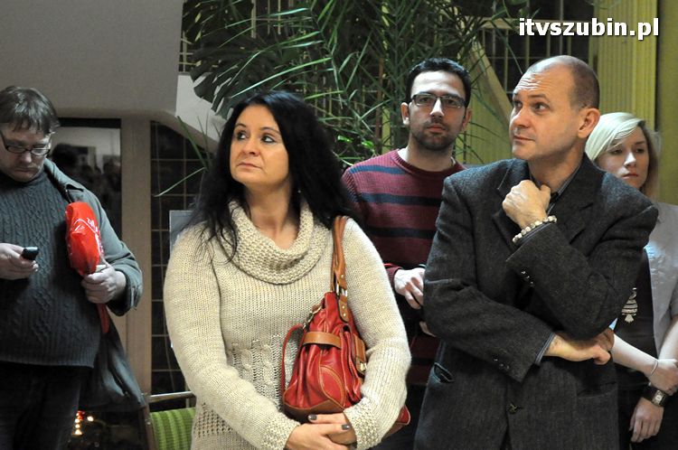 Wernisaż ?Oblicza twarzy? w galerii Flesz