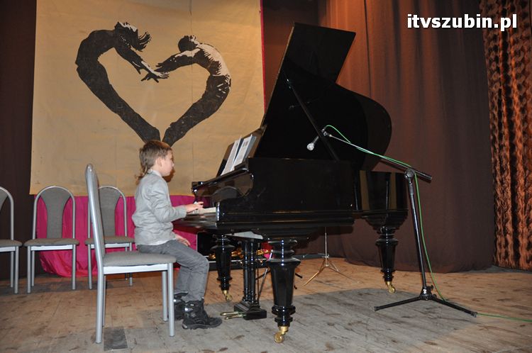 Spotkanie z Kolędą uczestników kół zainteresowań z SDK