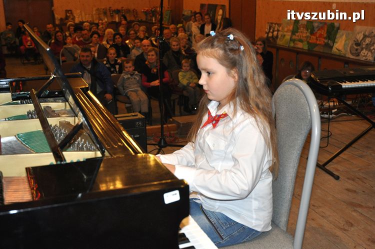 Spotkanie z Kolędą uczestników kół zainteresowań z SDK