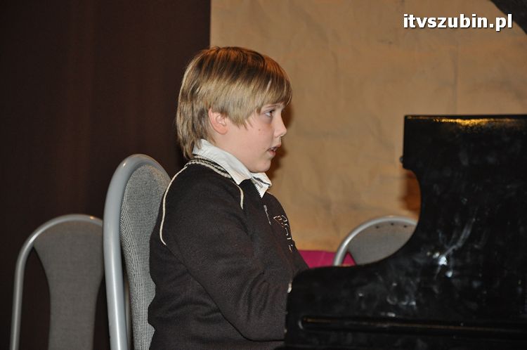 Spotkanie z Kolędą uczestników kół zainteresowań z SDK