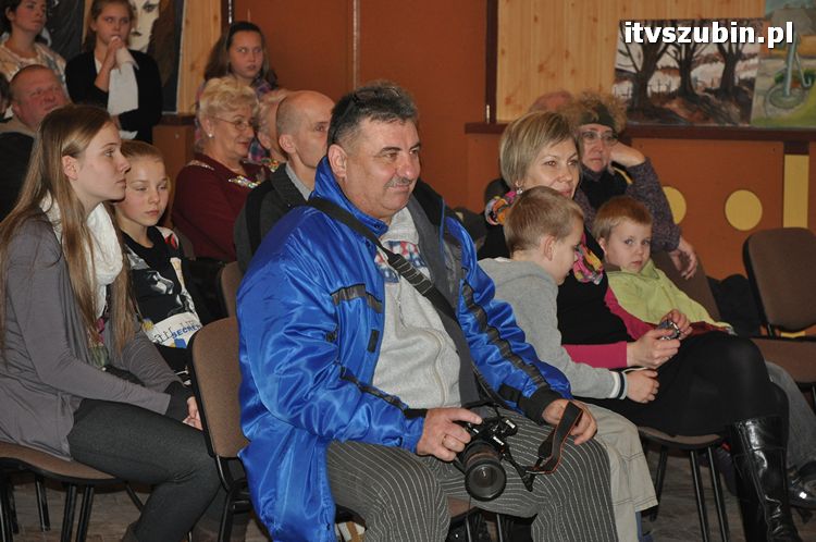 Spotkanie z Kolędą uczestników kół zainteresowań z SDK