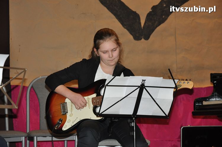 Spotkanie z Kolędą uczestników kół zainteresowań z SDK