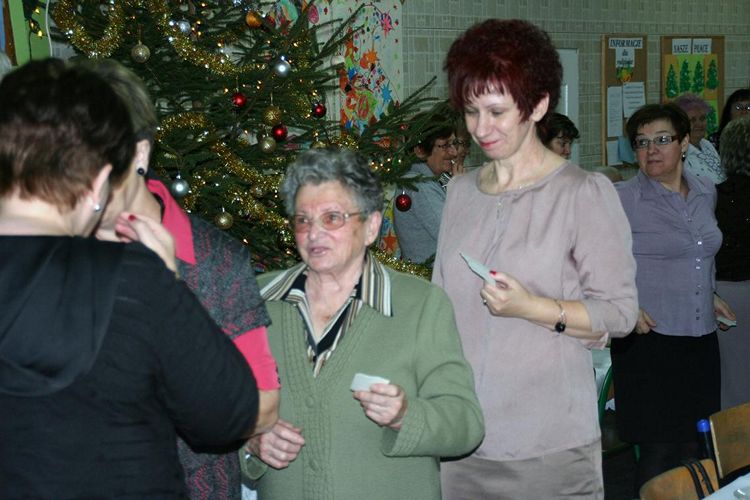 Wigilia dla seniorów w Kowalewie