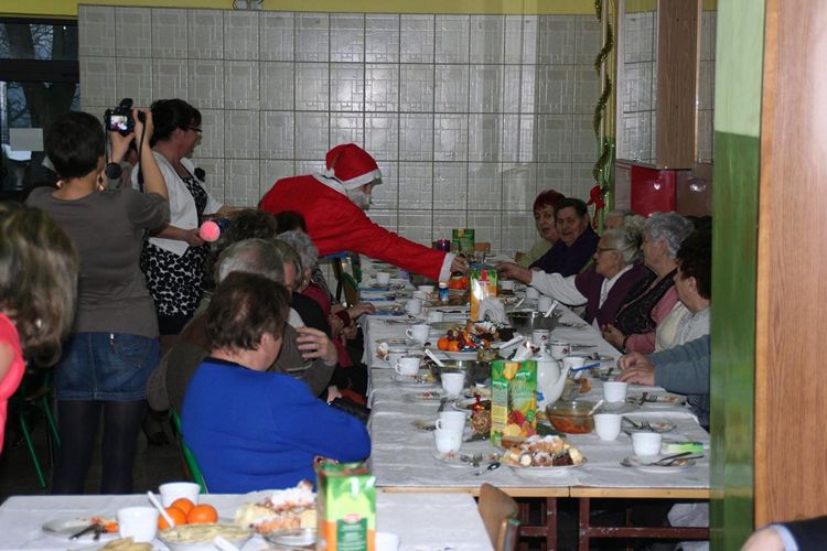 Wigilia dla seniorów w Kowalewie