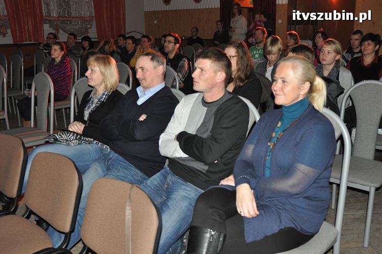 Kabaret Porażeni poraził szubińską publiczność [FILMIK]
