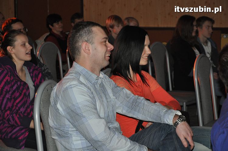 Kabaret Porażeni poraził szubińską publiczność [FILMIK]