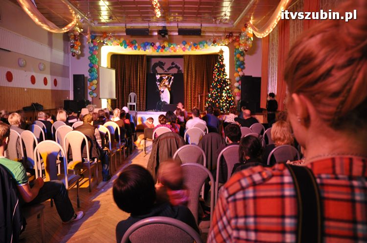 Kabaret Porażeni poraził szubińską publiczność [FILMIK]