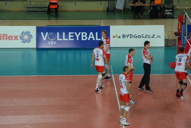 Uczniowie ZS Szubin na meczu Delekty Bydgoszcz