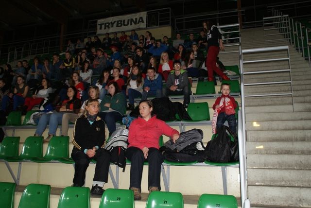 Uczniowie ZS Szubin na meczu Delekty Bydgoszcz