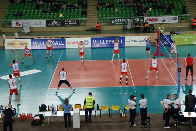 Uczniowie ZS Szubin na meczu Delekty Bydgoszcz