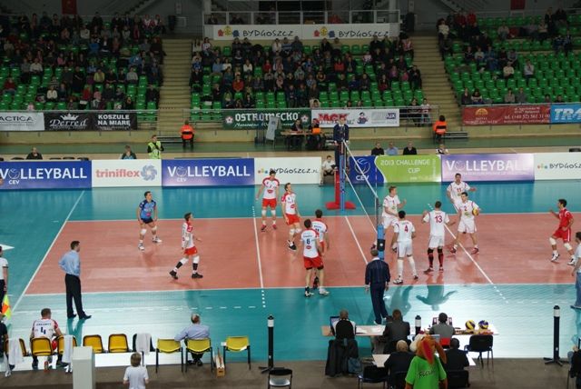 Uczniowie ZS Szubin na meczu Delekty Bydgoszcz