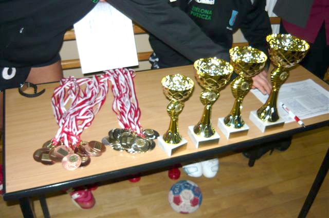 Finał Wojewódzki Igrzysk Młodzieży Szkolnej w Mini Piłce Ręcznej Dziewcząt