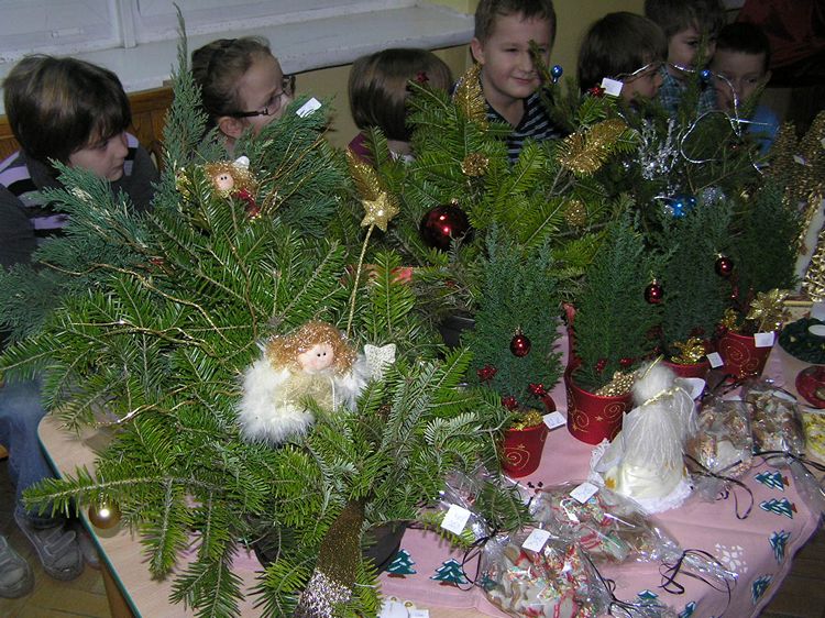 Kiermasz Świąteczny w szubińskiej dwójce