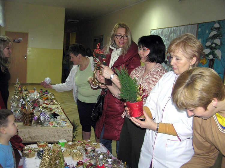 Kiermasz Świąteczny w szubińskiej dwójce