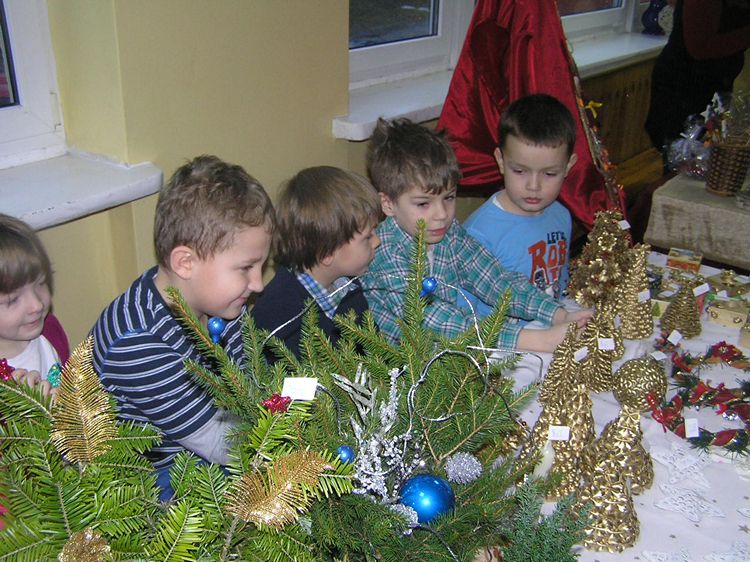 Kiermasz Świąteczny w szubińskiej dwójce