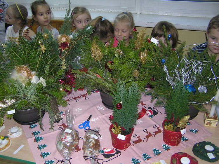 Kiermasz Świąteczny w szubińskiej dwójce