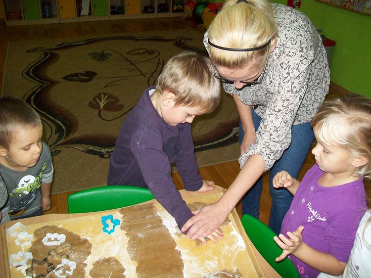 Przygotowania do Świąt w Samorządowym Przedszkolu nr 3 w Szubnie