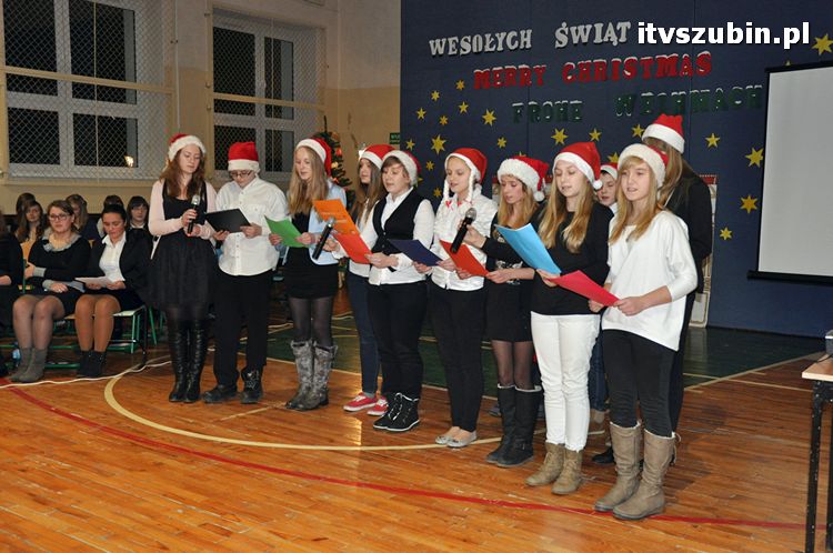 Wspólne kolędowanie w murach Gimnazjum nr 1 w Szubinie