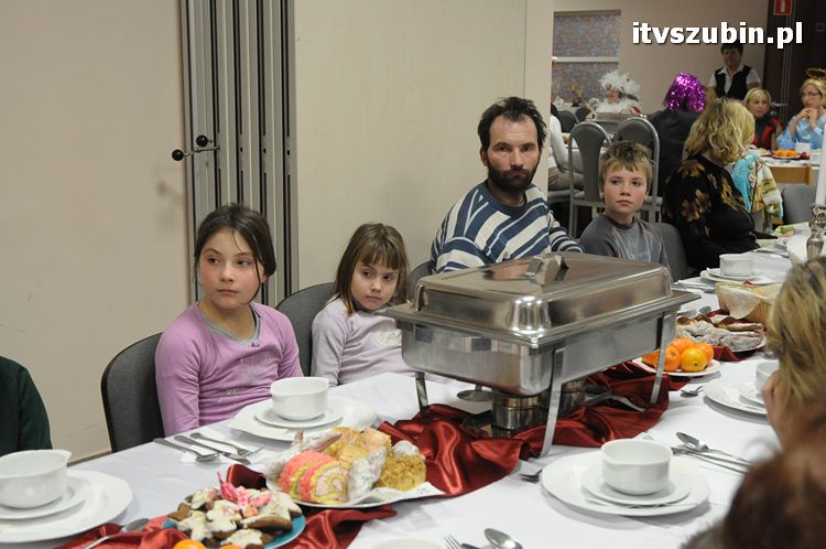 Spotkanie wigilijne w MGOPS w Szubinie dla podopiecznych