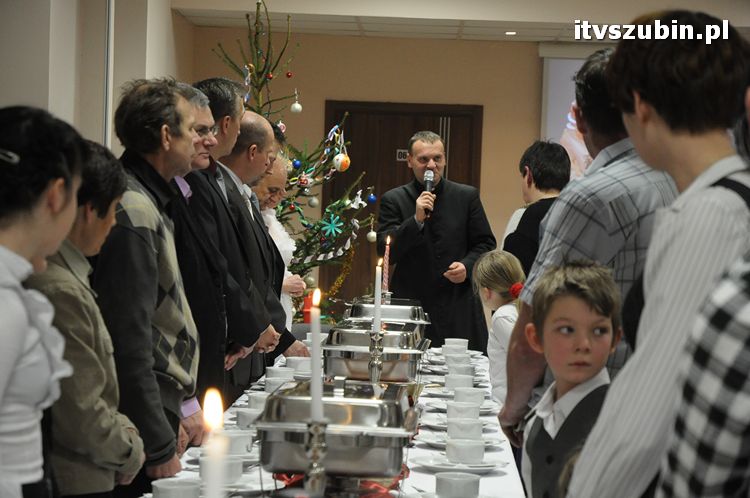 Spotkanie wigilijne w MGOPS w Szubinie dla podopiecznych