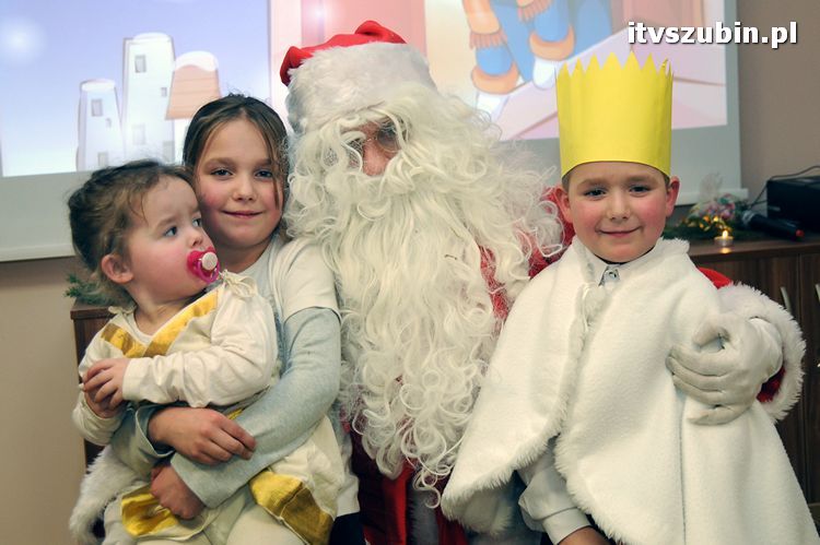 Spotkanie wigilijne w MGOPS w Szubinie dla podopiecznych