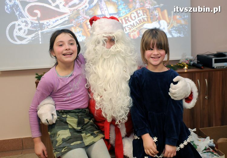 Spotkanie wigilijne w MGOPS w Szubinie dla podopiecznych